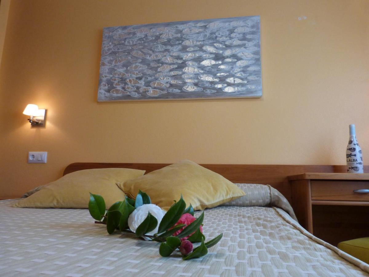 Hostal Pereirina Cee Dış mekan fotoğraf