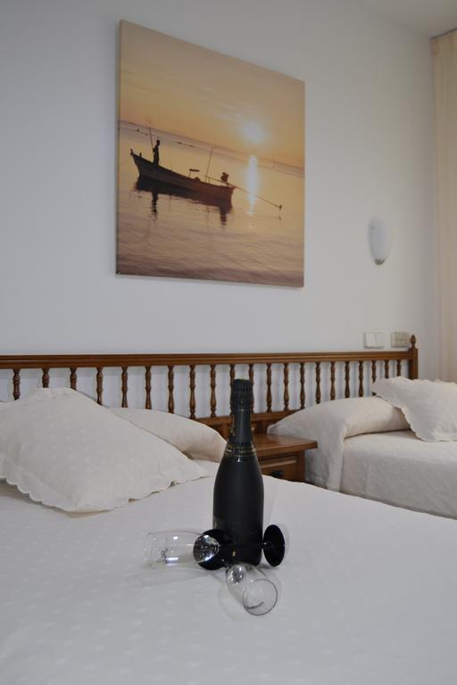 Hostal Pereirina Cee Dış mekan fotoğraf