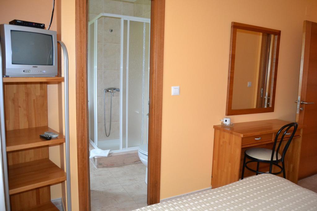 Hostal Pereirina Cee Dış mekan fotoğraf