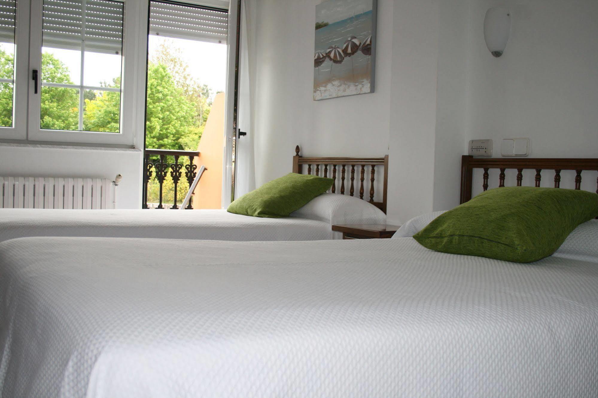 Hostal Pereirina Cee Dış mekan fotoğraf