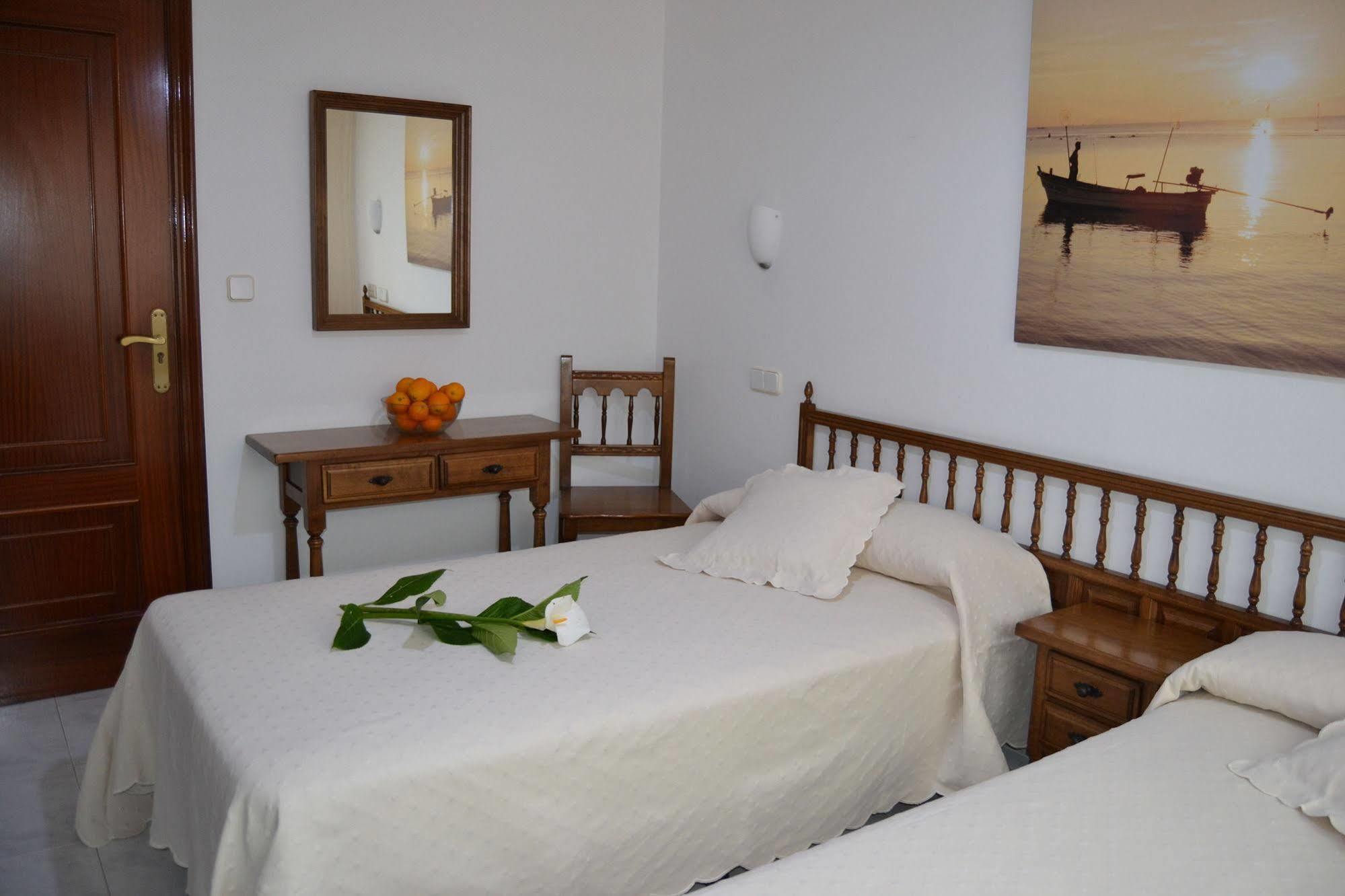 Hostal Pereirina Cee Dış mekan fotoğraf