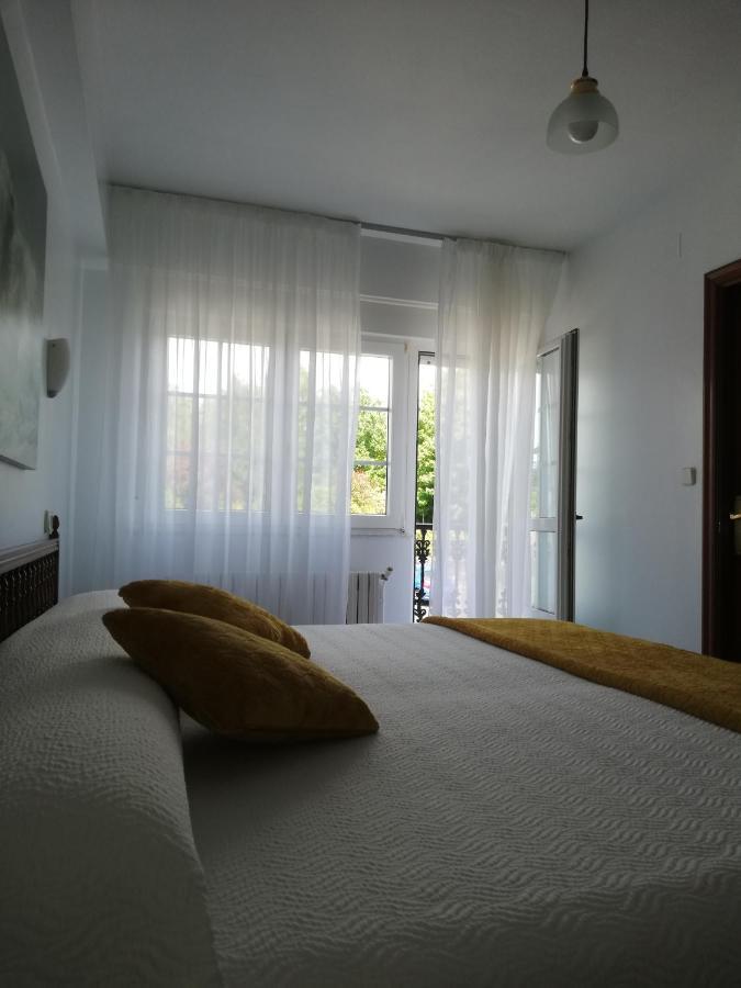 Hostal Pereirina Cee Dış mekan fotoğraf